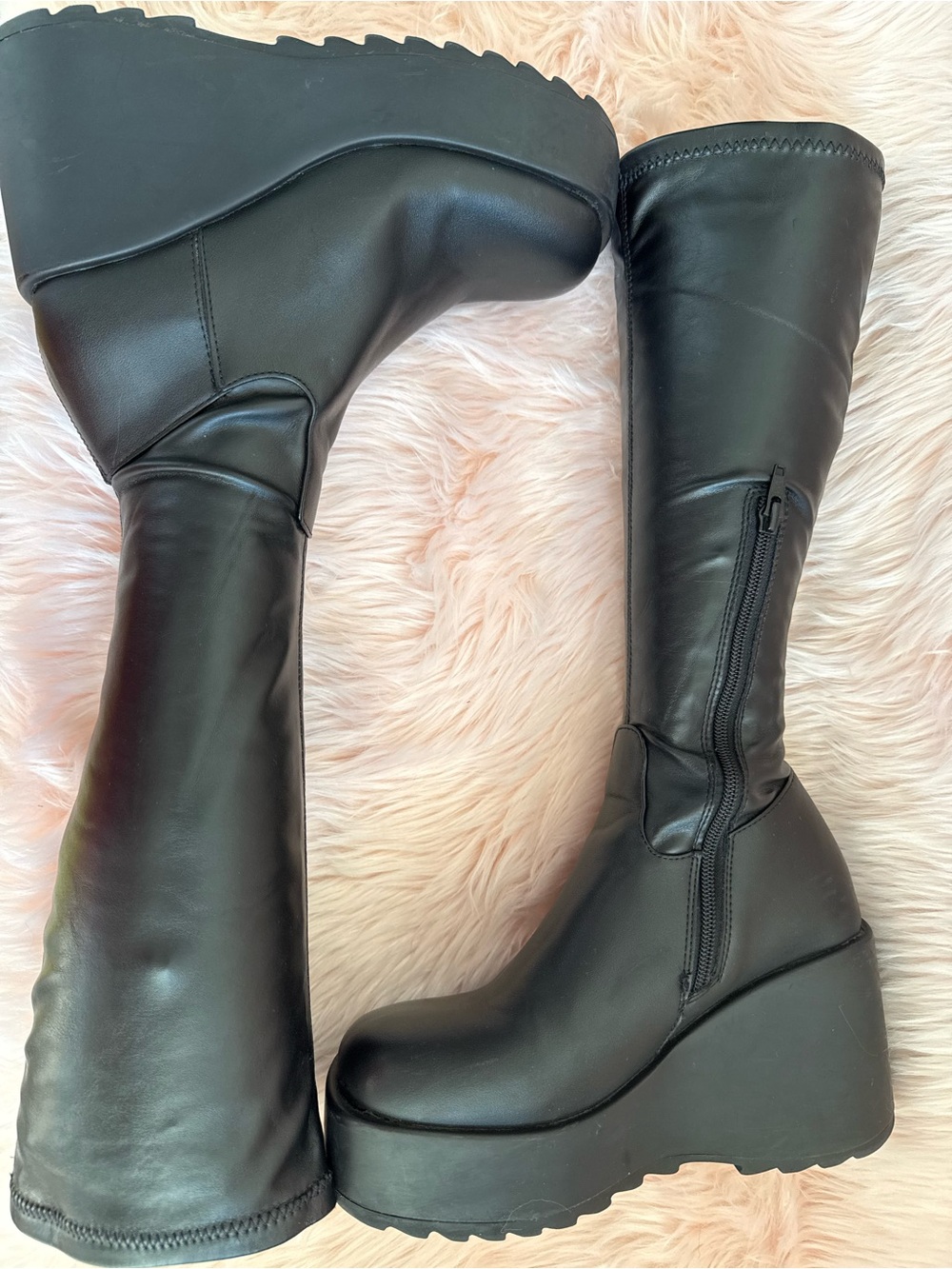 Steve Madden Duke 30 Blackout Knee Length Stretch Platform Wedge Boots Size 6 - Picture 6 of 12